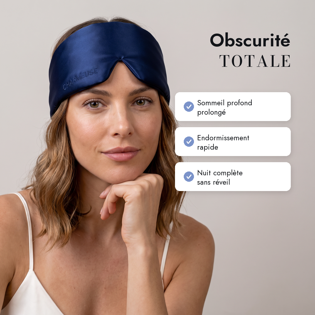 Le masque relevé en bandeau