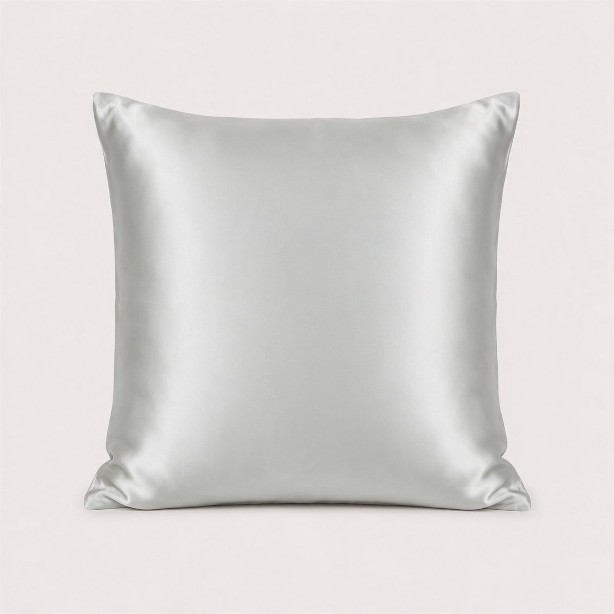 Taie d'oreiller en soie Gris Perle, format 65 × 65 cm